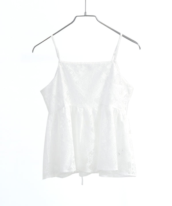 {"color":"\u30db\u30ef\u30a4\u30c8","info":"model\uff1aH158cm size\uff1aM"}