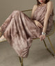 {"color":"\u30d6\u30e9\u30a6\u30f3","info":"model\uff1aH158cm size\uff1aF"}