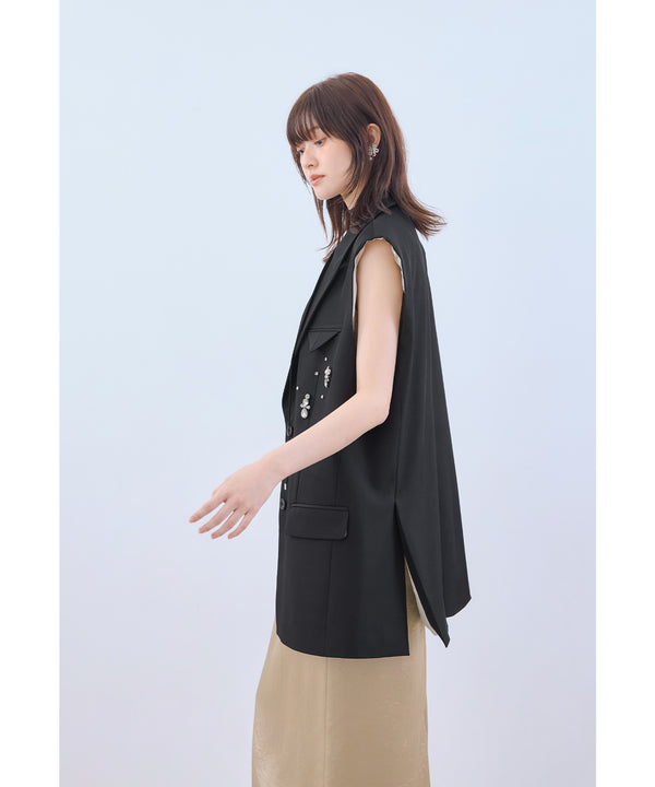 {"color":"\u30d6\u30e9\u30c3\u30af","info":"model\uff1aH166cm size\uff1aM"}