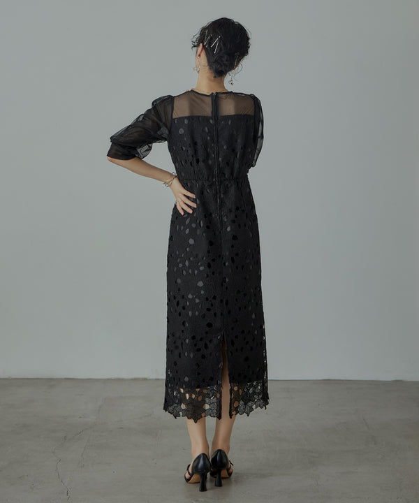 {"color":"\u30d6\u30e9\u30c3\u30af","info":"model\uff1aH167cm size\uff1aM"}