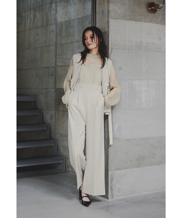 {"color":"\u30d9\u30fc\u30b8\u30e5","info":"model\uff1aH165cm size\uff1aM"}