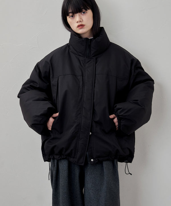 {"color":"\u30d6\u30e9\u30c3\u30af","info":"model\uff1aH163cm size\uff1aF"}