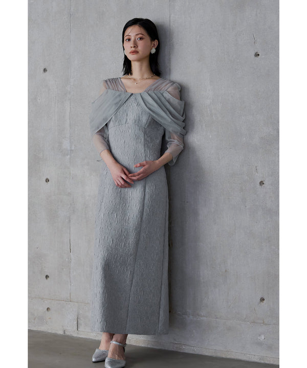 {"color":"\u30b0\u30ec\u30fc","info":"model\uff1aH166cm size\uff1aM"}