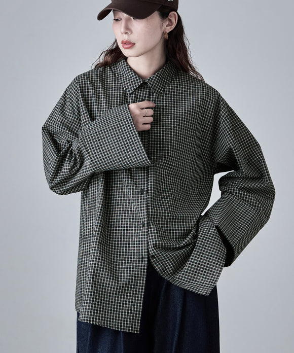 {"color":"\u30d6\u30e9\u30c3\u30af","info":"model\uff1aH166cm size\uff1aF"}
