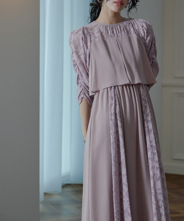 {"color":"\u30d4\u30f3\u30af","info":"model\uff1aH167cm size\uff1aM"}