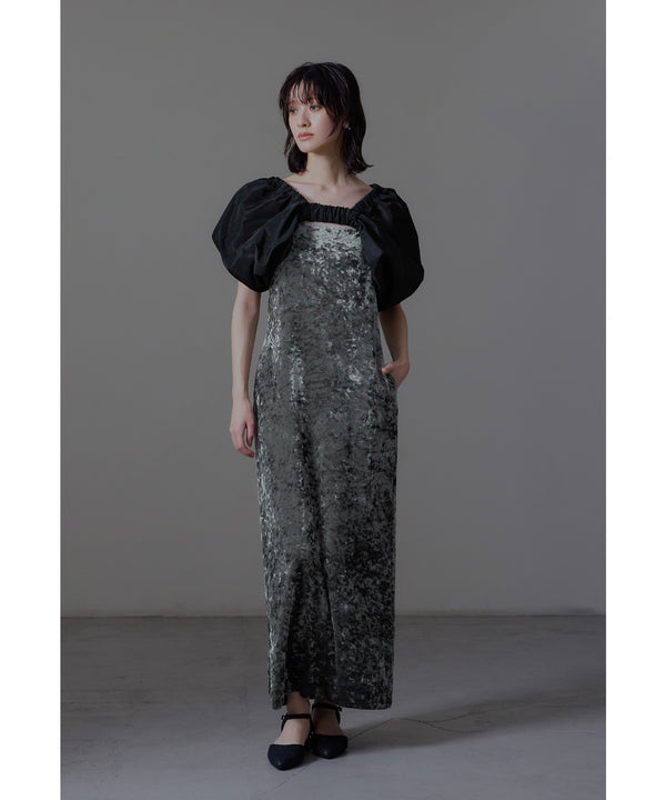 {"color":"\u30d6\u30e9\u30c3\u30af","info":"model\uff1aH166cm size\uff1aM"}