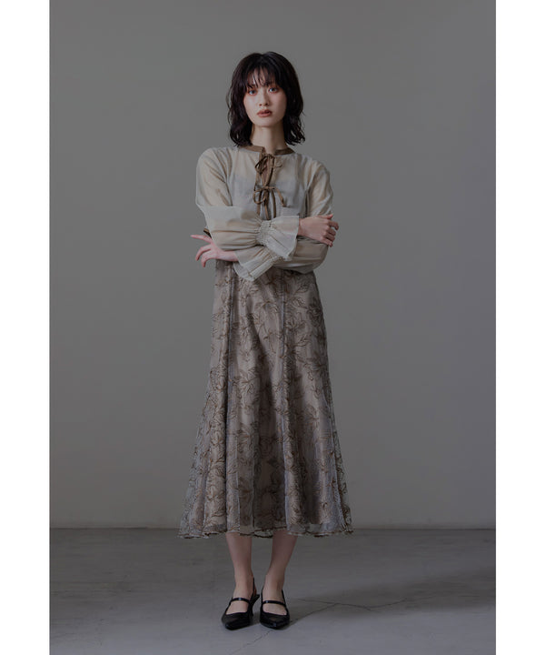 {"color":"\u30d6\u30e9\u30a6\u30f3","info":"model\uff1aH166cm size\uff1aM"}