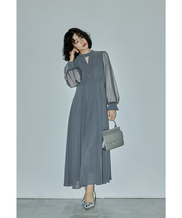 {"color":"\u30b0\u30ec\u30fc","info":"model\uff1aH166cm size\uff1aM"}