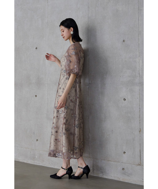 {"color":"\u30d4\u30f3\u30af","info":"model\uff1aH166cm size\uff1aM"}