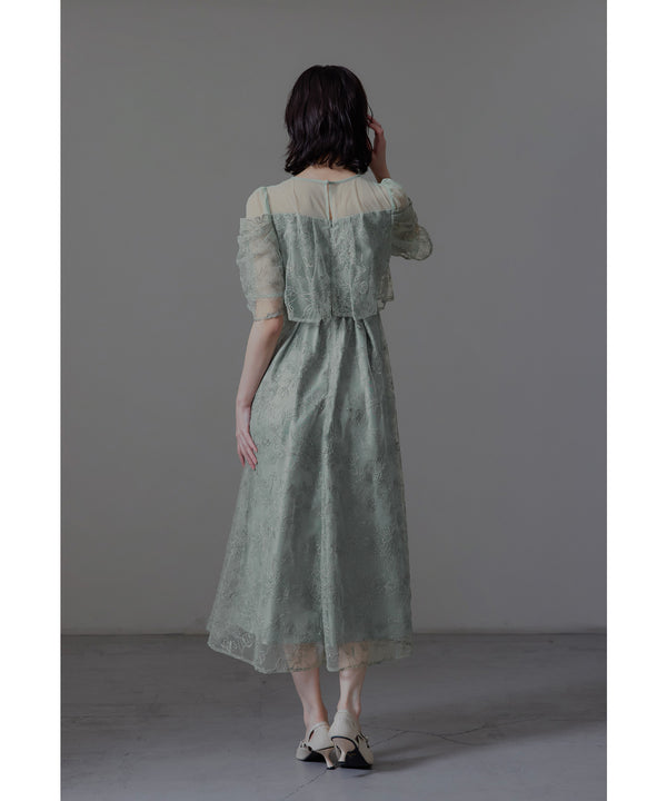 {"color":"\u30e9\u30a4\u30c8\u30b0\u30ea\u30fc\u30f3","info":"model\uff1aH166cm size\uff1aM"}