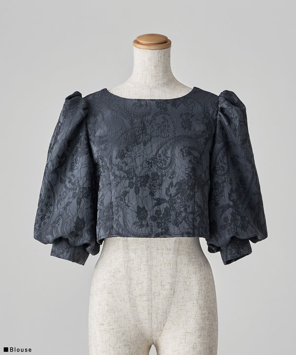 {"color":"","info":""}