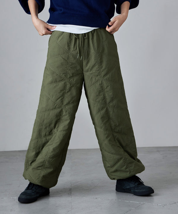 {"color":"\u30ab\u30fc\u30ad","info":"model\uff1aH166cm size\uff1aM"}