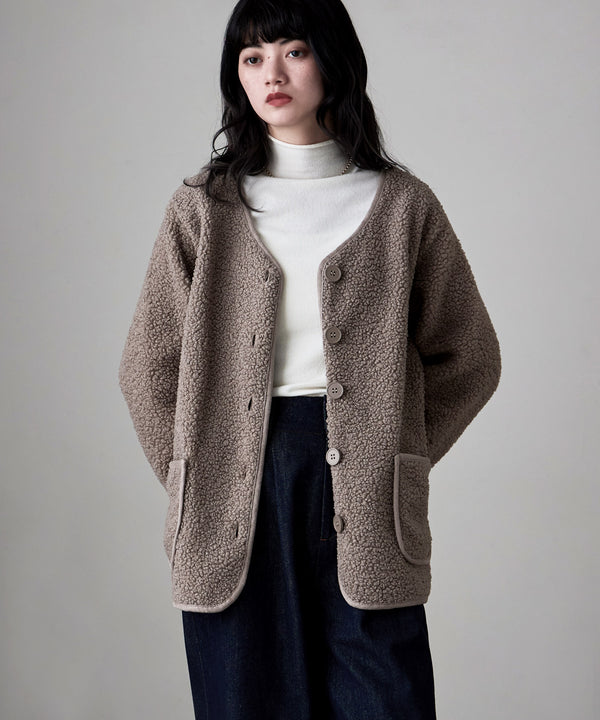 {"color":"\u30e2\u30ab","info":"model\uff1aH163cm size\uff1aM-L"}