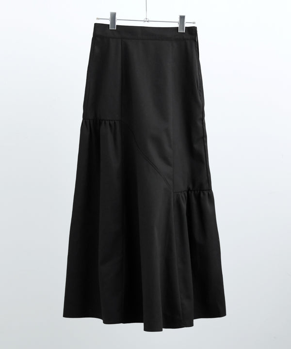 {"color":"\u30d6\u30e9\u30c3\u30af","info":""}