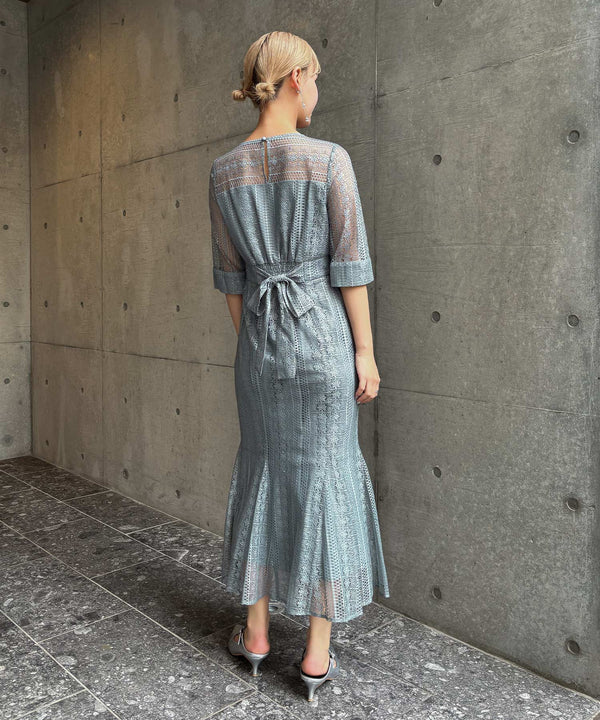 {"color":"\u30b0\u30ec\u30a4\u30c3\u30b7\u30e5\u30d6\u30eb\u30fc","info":"model\uff1aH158cm size\uff1aM(38)"}