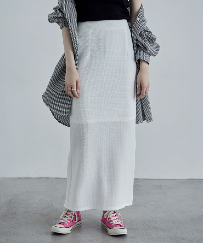 {"color":"\u30aa\u30d5","info":"model\uff1aH170cm size\uff1aF"}