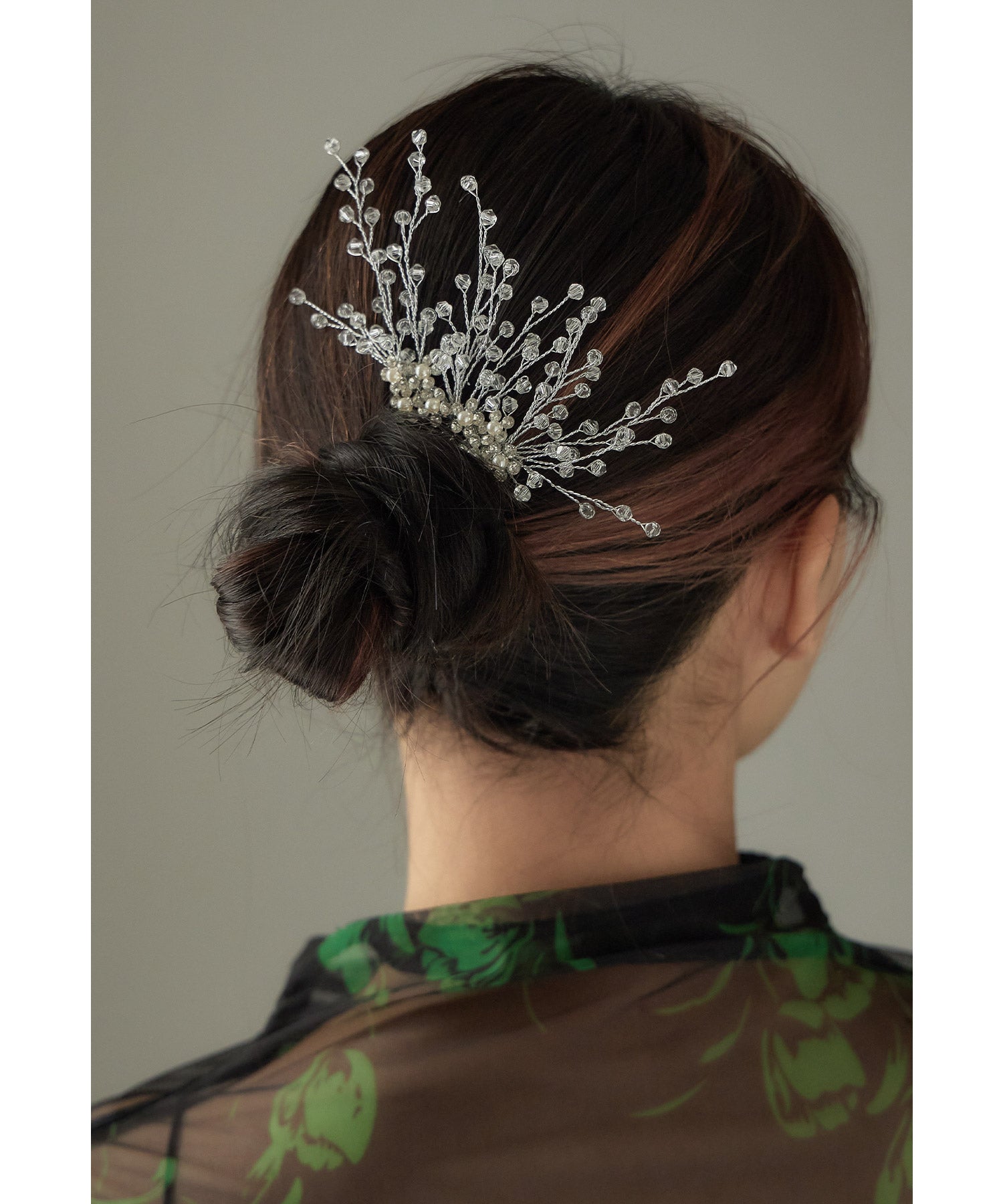 フラワーパールビジューヘアコーム 結婚式 二次会 ヘアアクセサリー｜ヘアアクセサリー niana