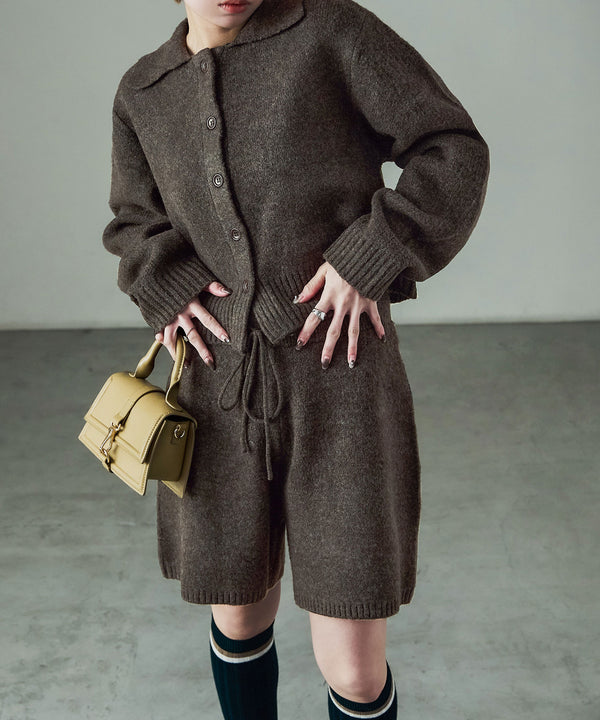 {"color":"\u30d6\u30e9\u30a6\u30f3","info":"model\uff1aH158cm size\uff1aM"}