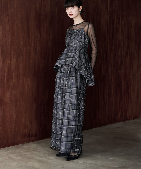 {"color":"\u30b0\u30ec\u30fc","info":"model\uff1aH163cm size\uff1aM"}