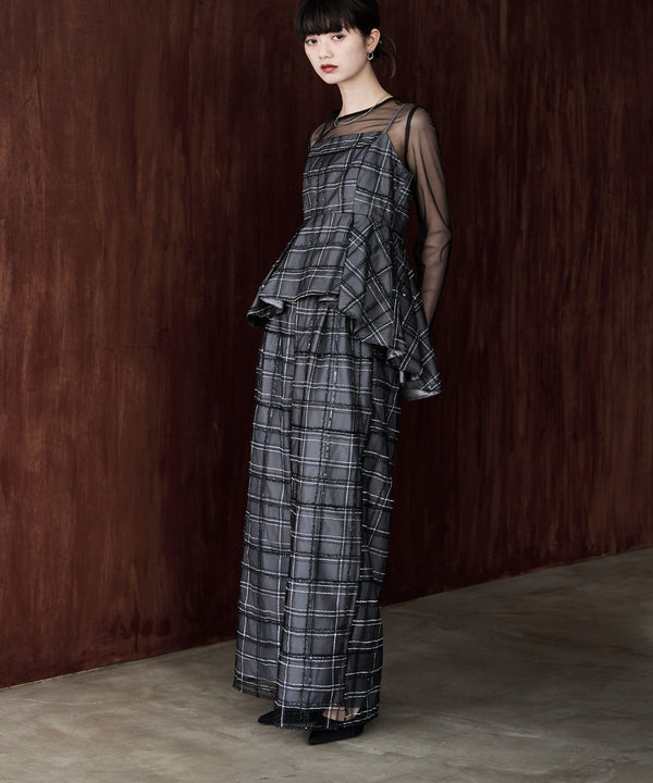 {"color":"\u30b0\u30ec\u30fc","info":"model\uff1aH163cm size\uff1aM"}