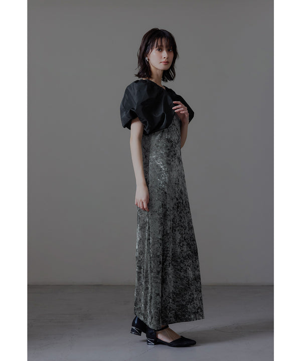 {"color":"\u30d6\u30e9\u30c3\u30af","info":"model\uff1aH166cm size\uff1aM"}