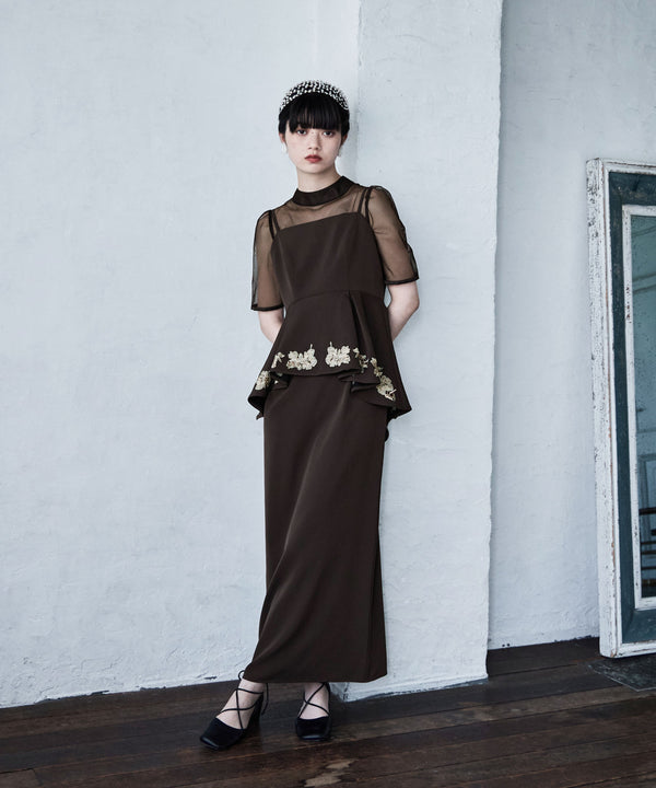 {"color":"\u30d6\u30e9\u30a6\u30f3","info":"model\uff1aH163cm size\uff1aM"}