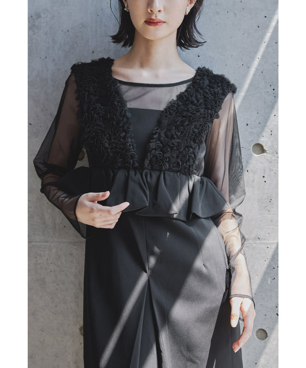 {"color":"\u30d6\u30e9\u30c3\u30af","info":"model\uff1aH166cm size\uff1aM"}