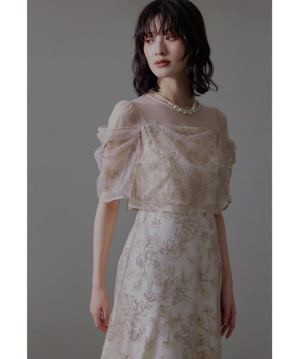 {"color":"\u30d4\u30f3\u30af\u30d9\u30fc\u30b8\u30e5","info":"model\uff1aH166cm size\uff1aM"}