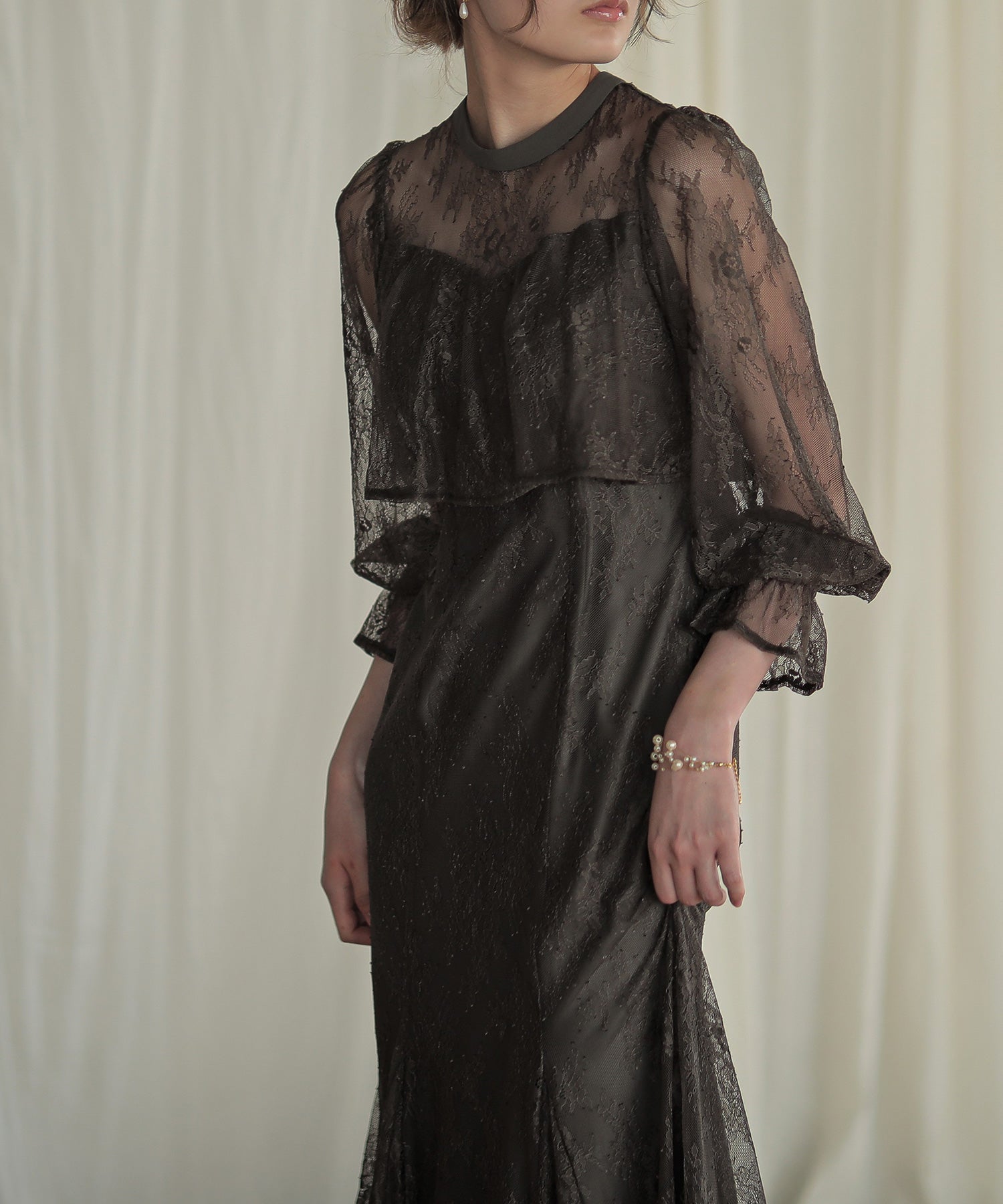 ボリュームスリーブレースロングドレス｜パーティードレス・結婚