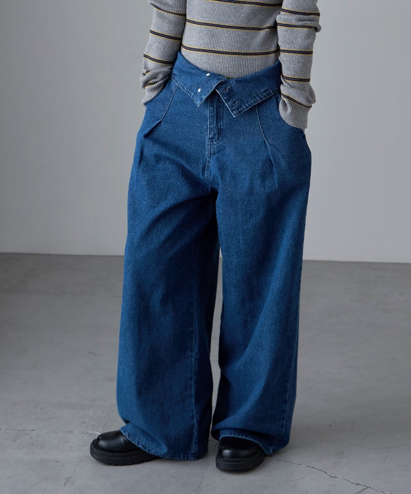 {"color":"\u30d6\u30eb\u30fc","info":"model\uff1aH166cm size\uff1aM"}