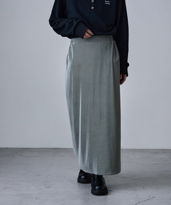{"color":"\u30b0\u30ec\u30fc","info":"model\uff1aH166cm size\uff1aM"}