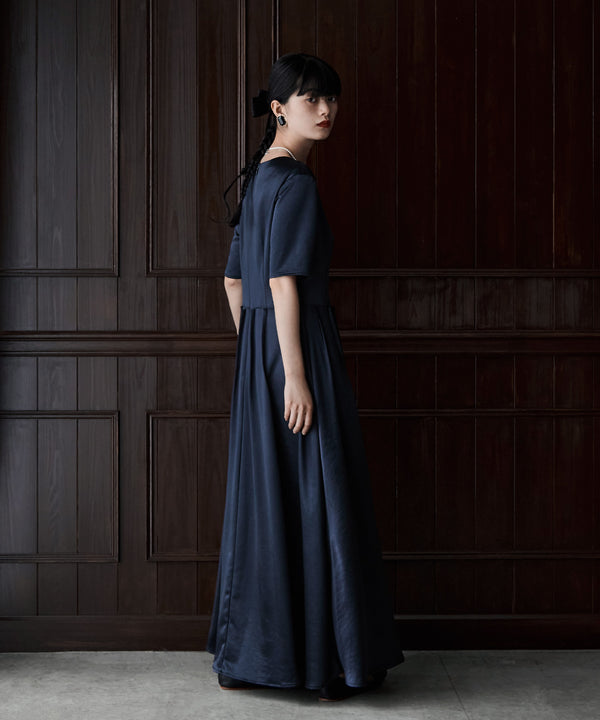 {"color":"\u30cd\u30a4\u30d3\u30fc","info":"model\uff1aH163cm size\uff1aM"}