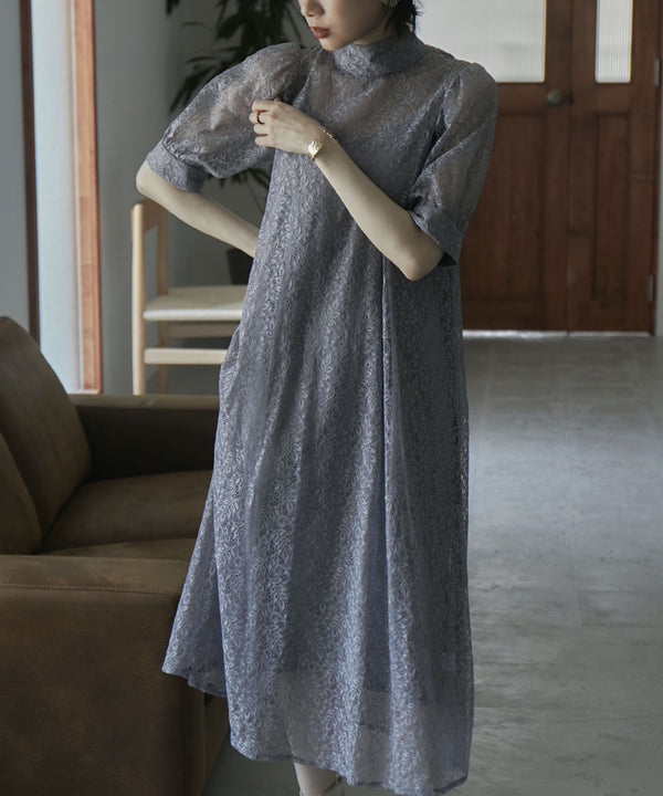 {"color":"\u30d6\u30eb\u30fc\u30b0\u30ec\u30fc","info":"model\uff1aH170cm size\uff1aM"}