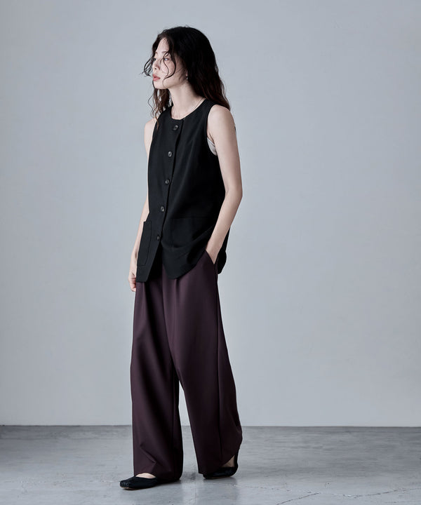 {"color":"\u30d6\u30e9\u30c3\u30af","info":"model\uff1aH166cm size\uff1aM"}