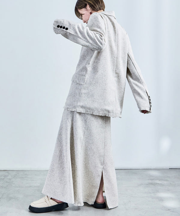 {"color":"\u30a2\u30a4\u30dc\u30ea\u30fc","info":"model\uff1aH158cm size\uff1aM"}