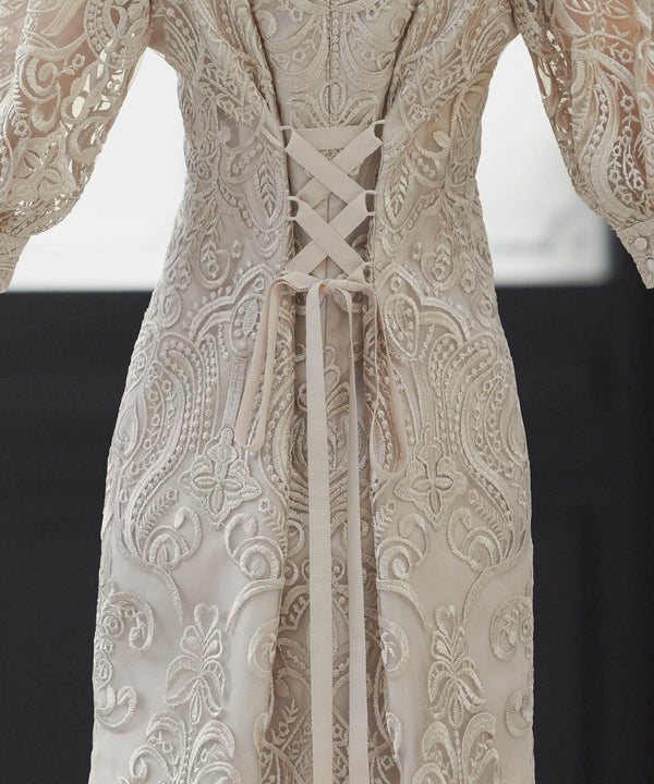 {"color":"","info":""}