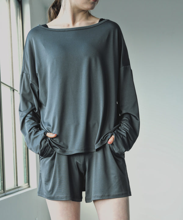 {"color":"\u30c1\u30e3\u30b3\u30fc\u30eb","info":"model\uff1aH166cm size\uff1aM-L"}