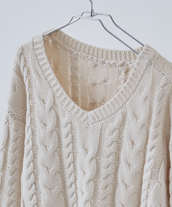 {"color":"","info":""}