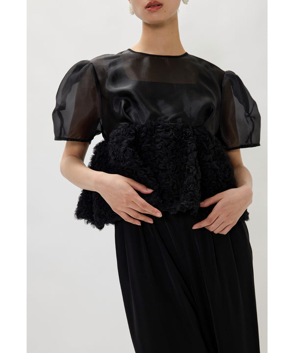 {"color":"\u30d6\u30e9\u30c3\u30af","info":"model\uff1aH165cm size\uff1aM"}