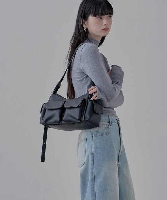 {"color":"\u30d6\u30e9\u30c3\u30af","info":"model\uff1aH163cm size\uff1aF"}