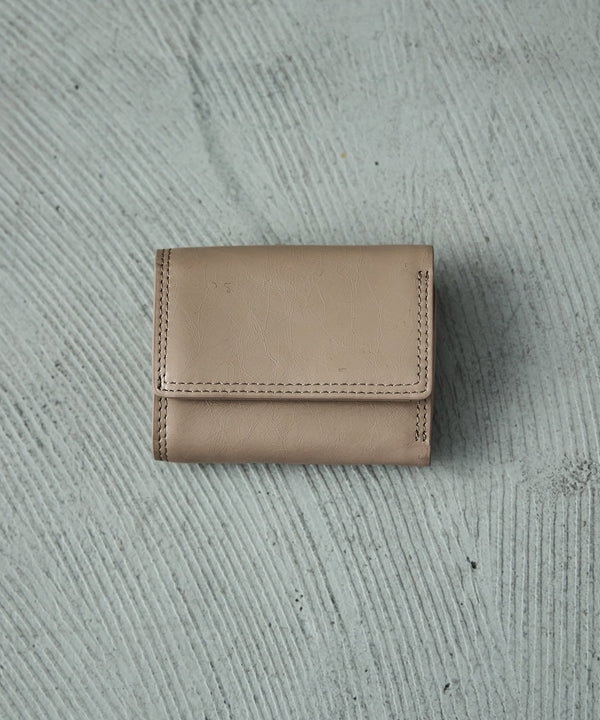 {"color":"\u30d9\u30fc\u30b8\u30e5","info":"model\uff1aH158cm size\uff1aF"}