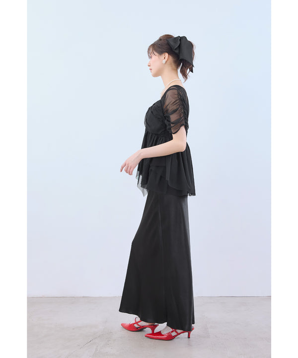 {"color":"\u30d6\u30e9\u30c3\u30af","info":"model\uff1aH166cm size\uff1aM"}