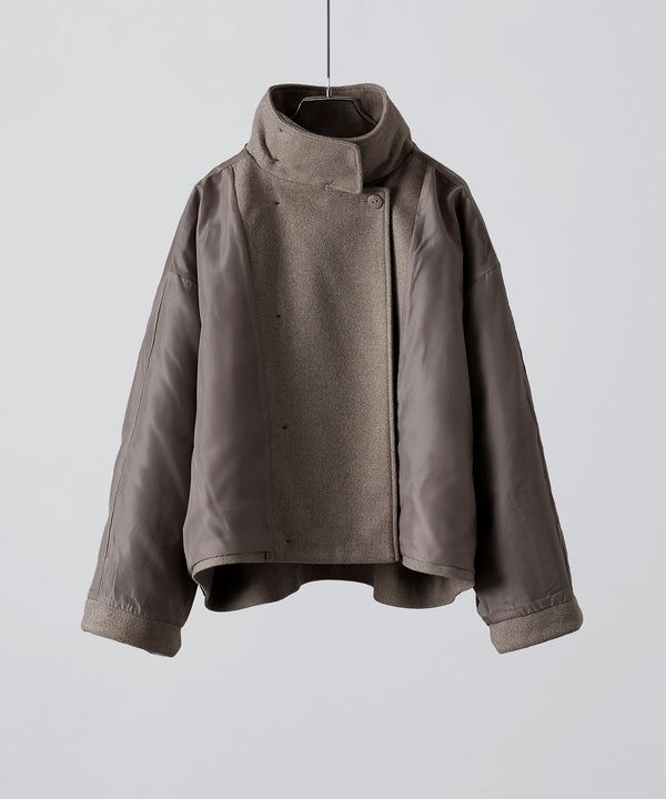 {"color":"","info":""}