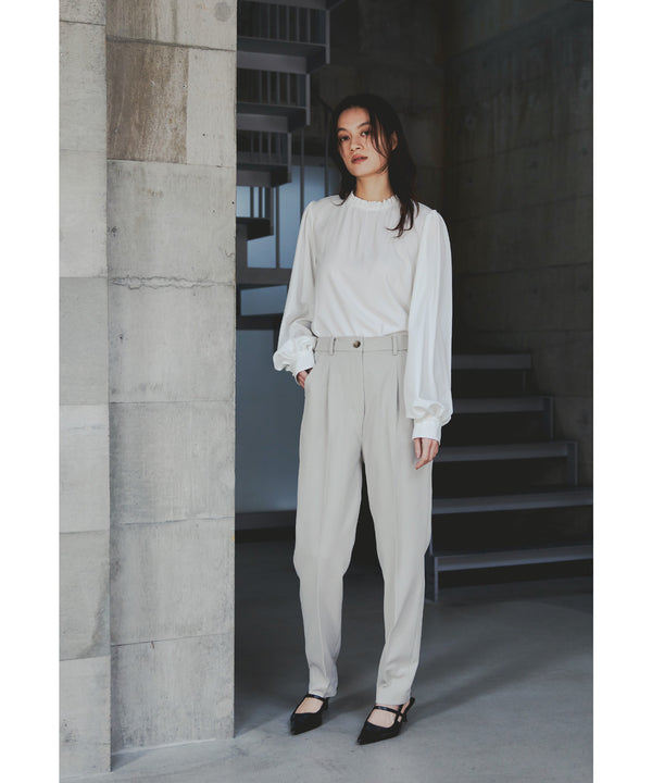 {"color":"\u30d9\u30fc\u30b8\u30e5","info":"model\uff1aH165cm size\uff1aM"}