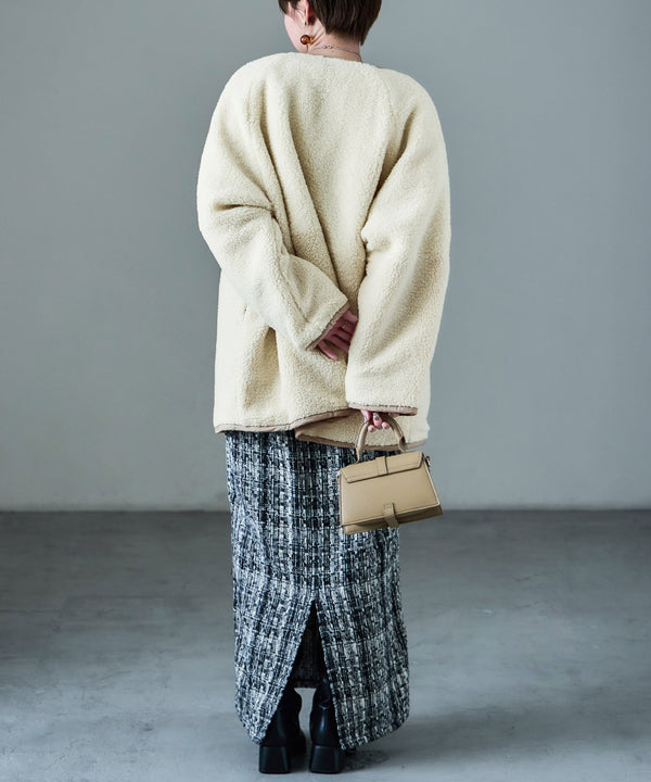 {"color":"\u30a2\u30a4\u30dc\u30ea\u30fc","info":""}