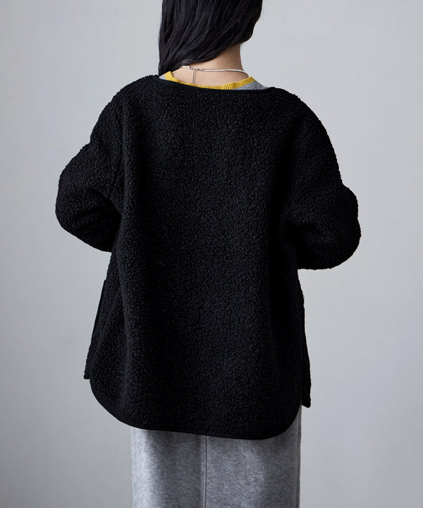 {"color":"\u30d6\u30e9\u30c3\u30af","info":"model\uff1aH163cm size\uff1aM-L"}