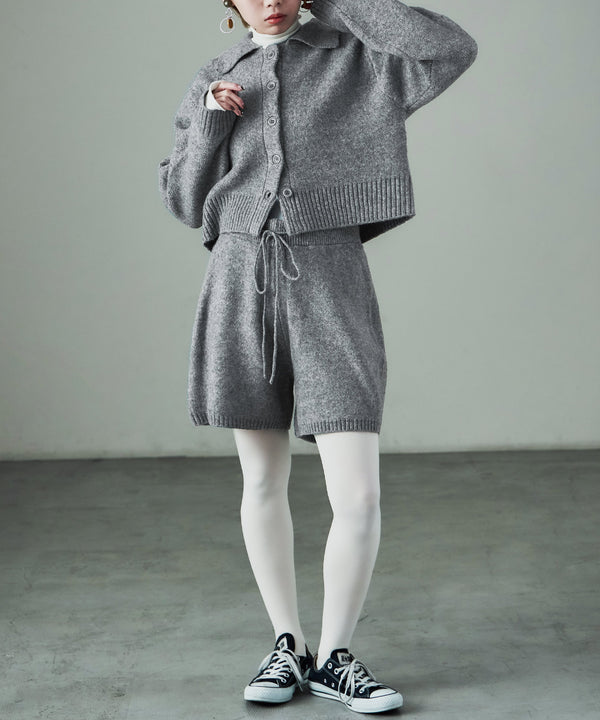 {"color":"\u30b0\u30ec\u30fc","info":"model\uff1aH158cm size\uff1aM"}