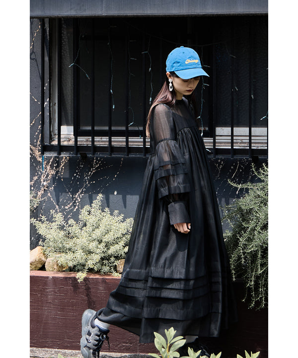 {"color":"\u30d6\u30e9\u30c3\u30af","info":"model\uff1aH163cm size\uff1aM"}