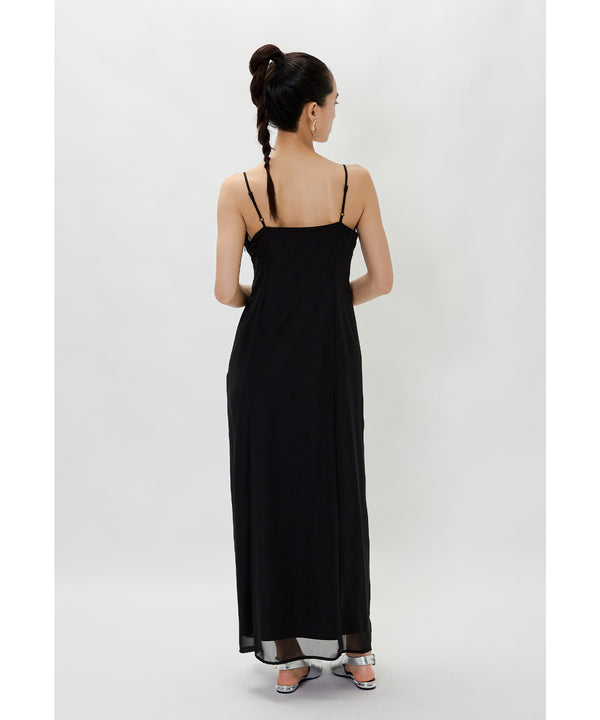 {"color":"\u30d6\u30e9\u30c3\u30af","info":"model\uff1aH165cm size\uff1aM"}