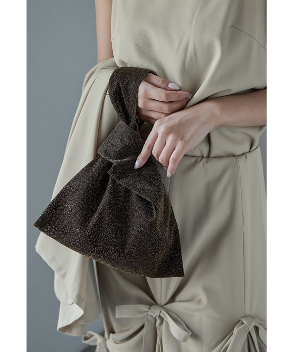 {"color":"\u30e9\u30e1\u30d6\u30e9\u30a6\u30f3","info":""}